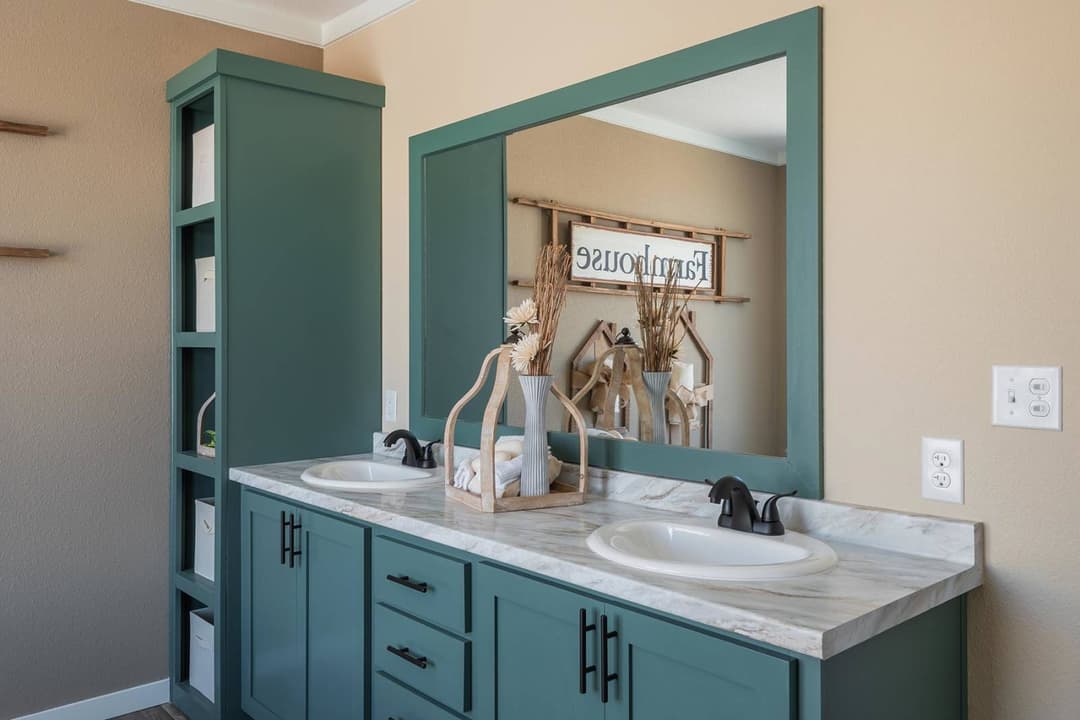 Innovation 3266f bathroom home features