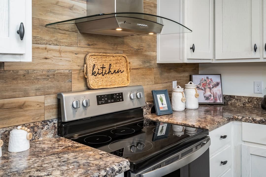 Sipsey kitchen home features