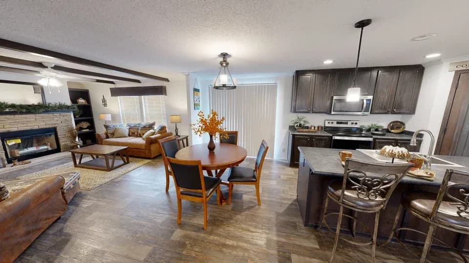 Buckhannon | 0603cbk interior home features