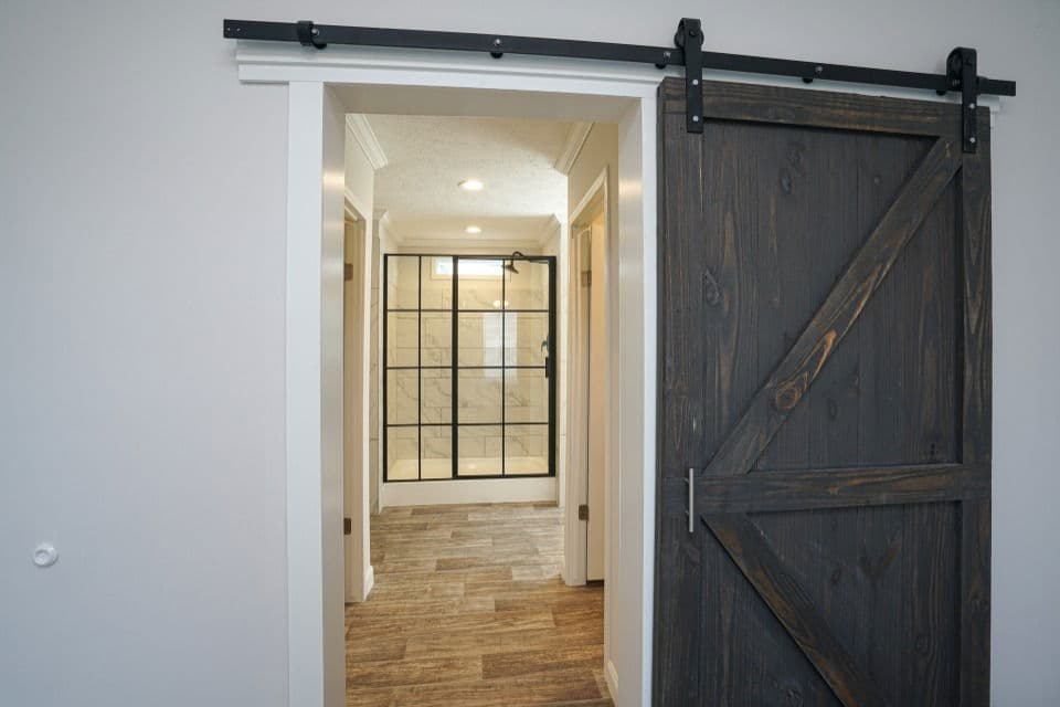 Palm harbor 28563t interior home features