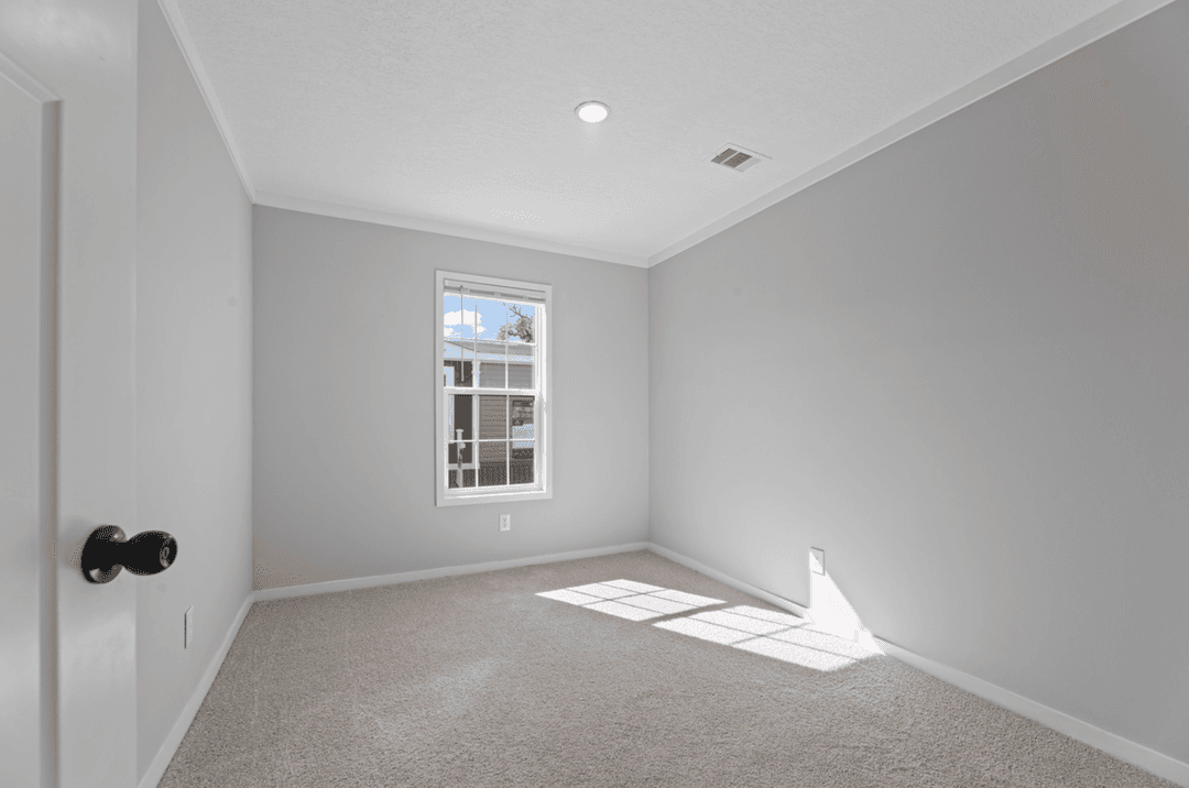 Helix 16763n bedroom home features