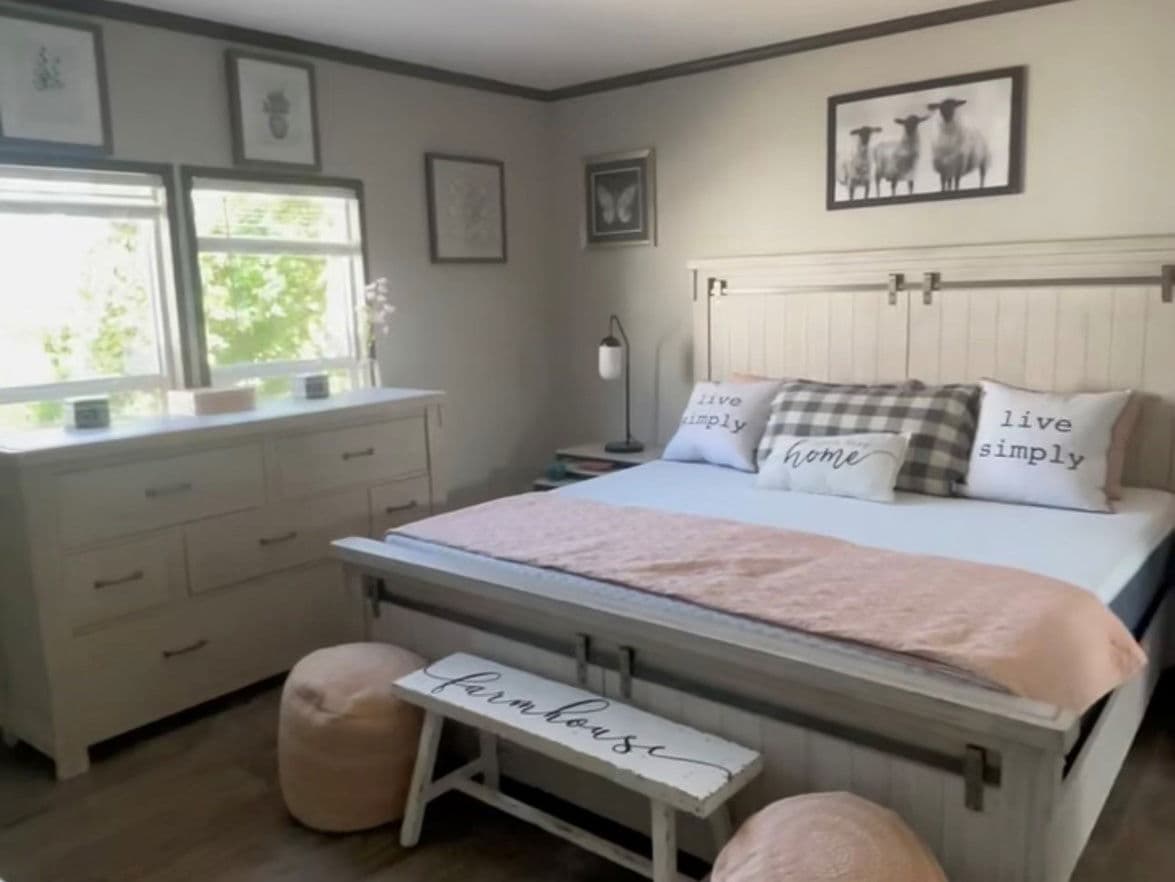 Pinnacle 28563f bedroom home features