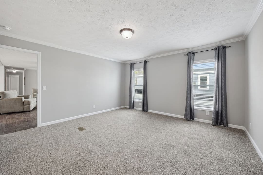 Md-30-32 josey wales bedroom home features