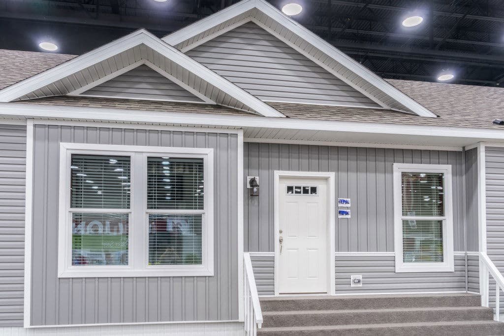 Ultra 6 elevation and exterior home features