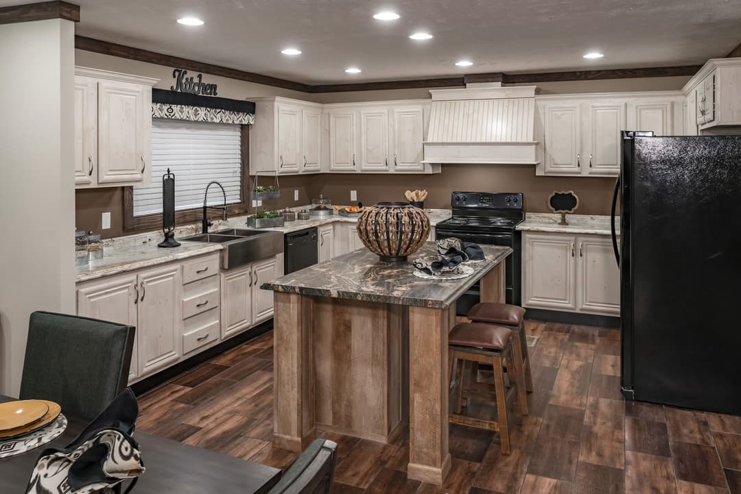 Md-39-32 kitchen home features