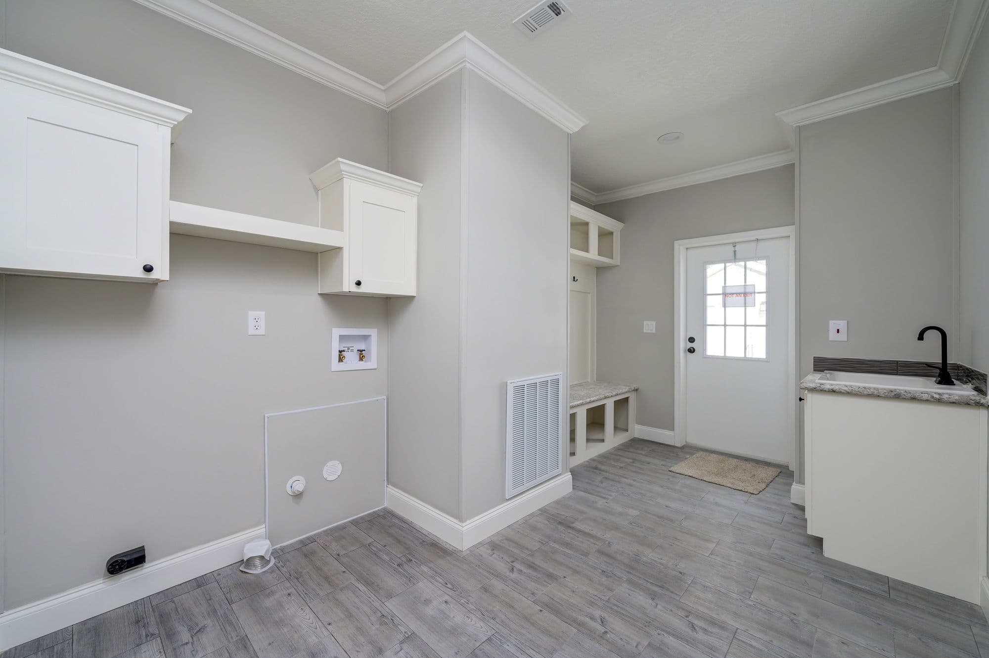 Flagler interior home features