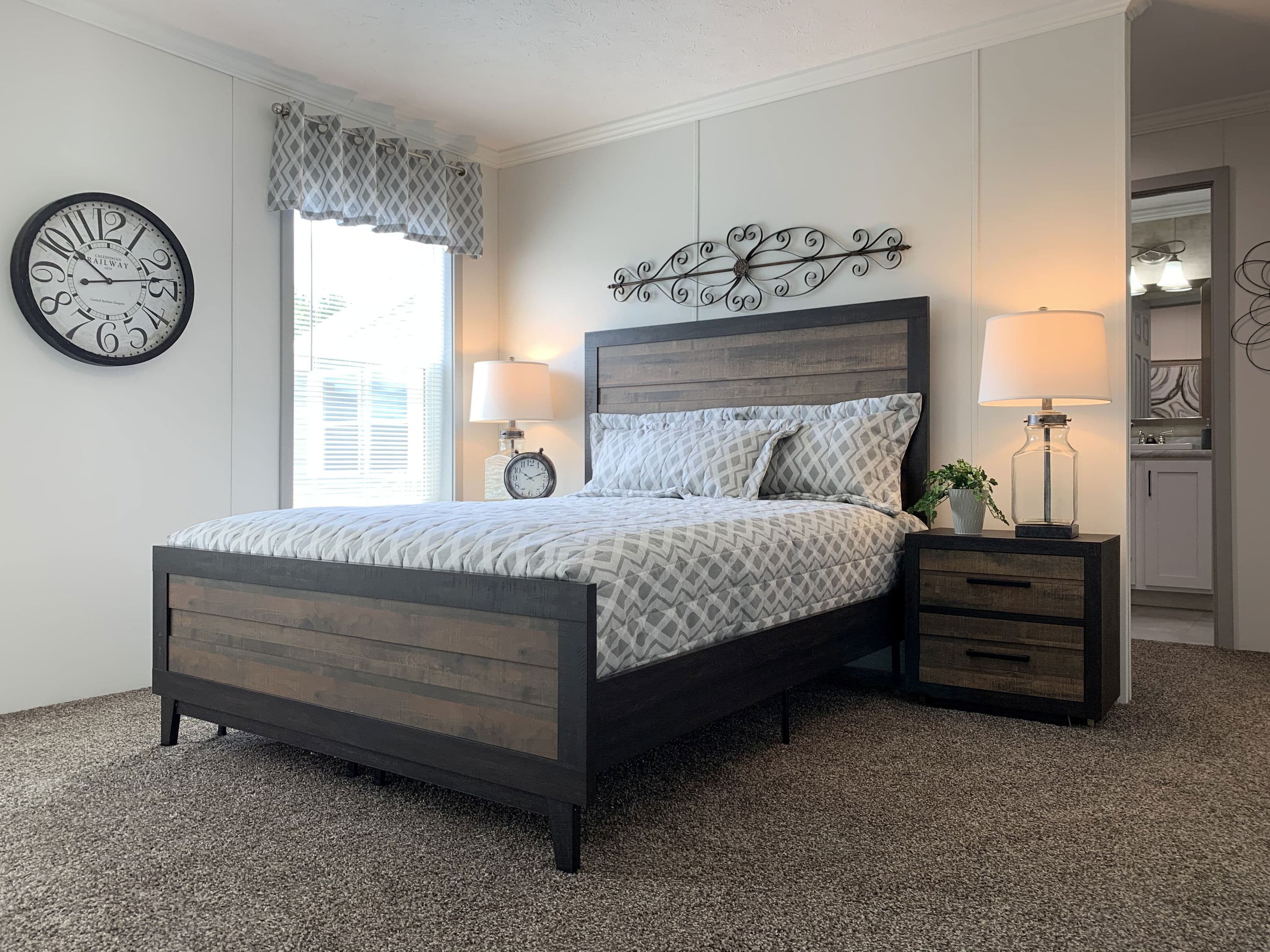 Astro elite ranch 3a2806-p bedroom home features