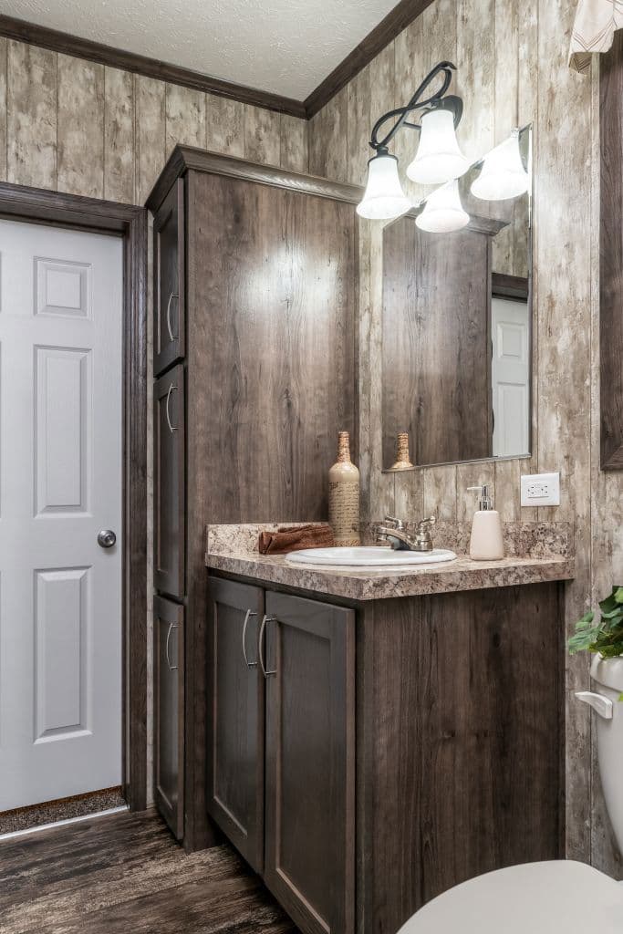 Astro bungalow ranch 3a2606-e bathroom home features