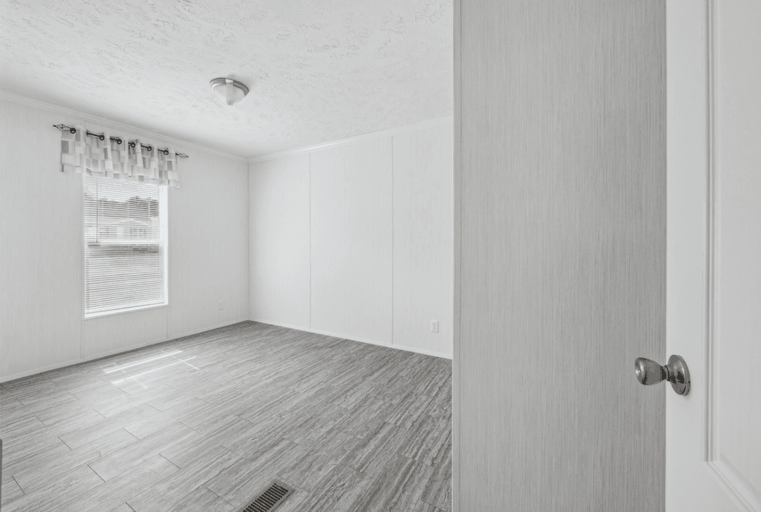 Md-62-32 rubicon bedroom home features