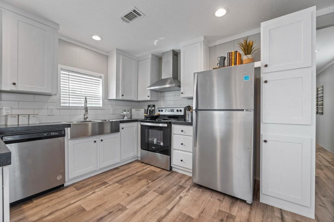 The clarke 16762c exterior home features