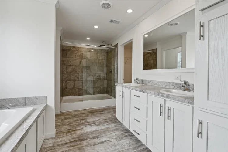 Levi bathroom home features