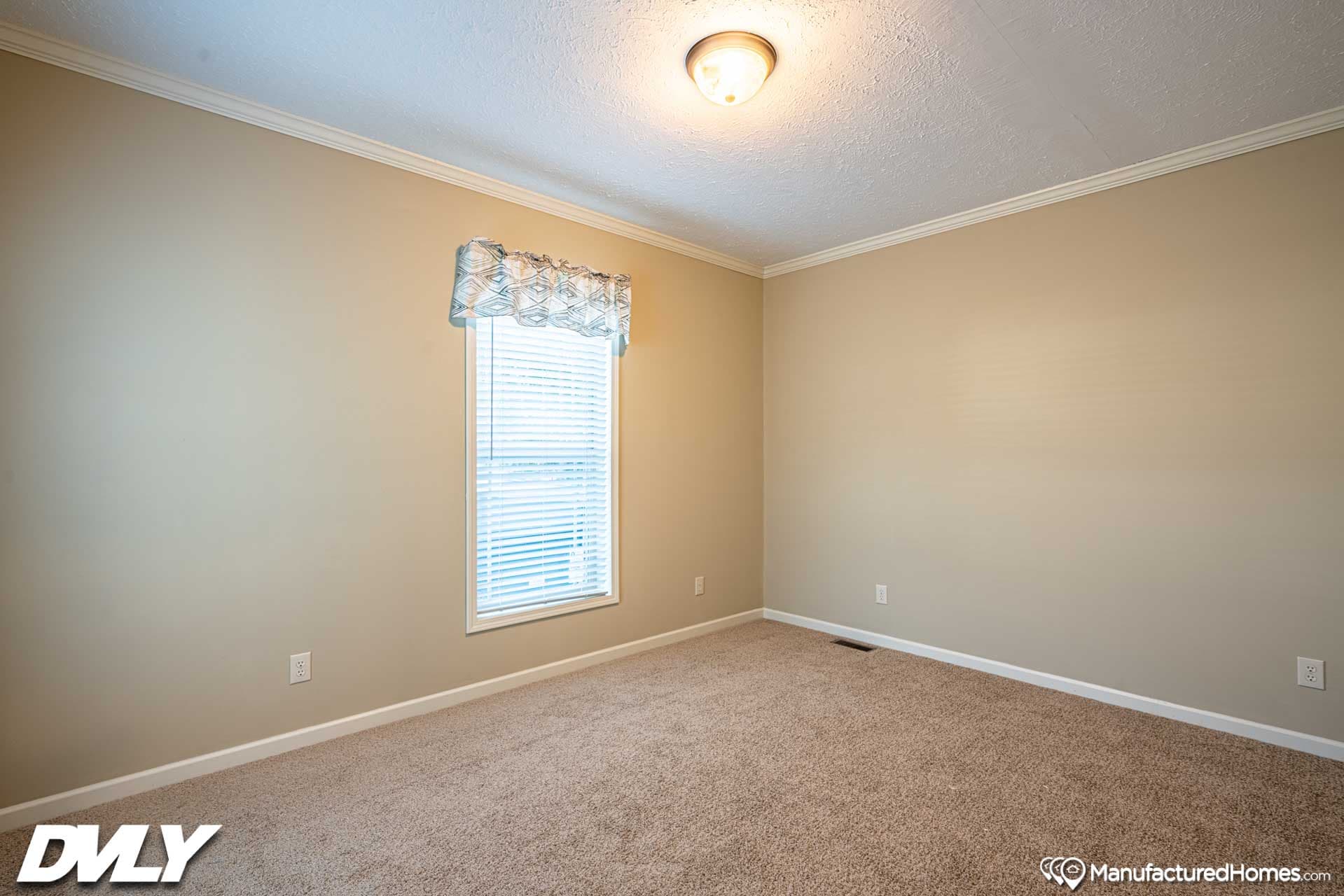 The klasse bedroom home features