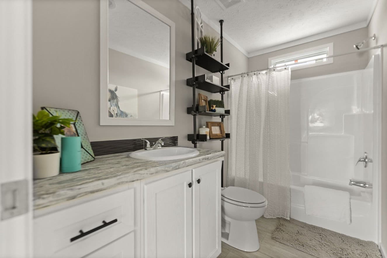 Escape 28443b bathroom home features