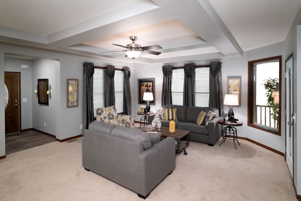 Ultra 3 interior home features