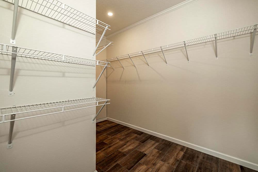 Tifton interior home features