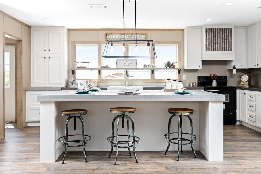 Farmhouse flex kitchen home features