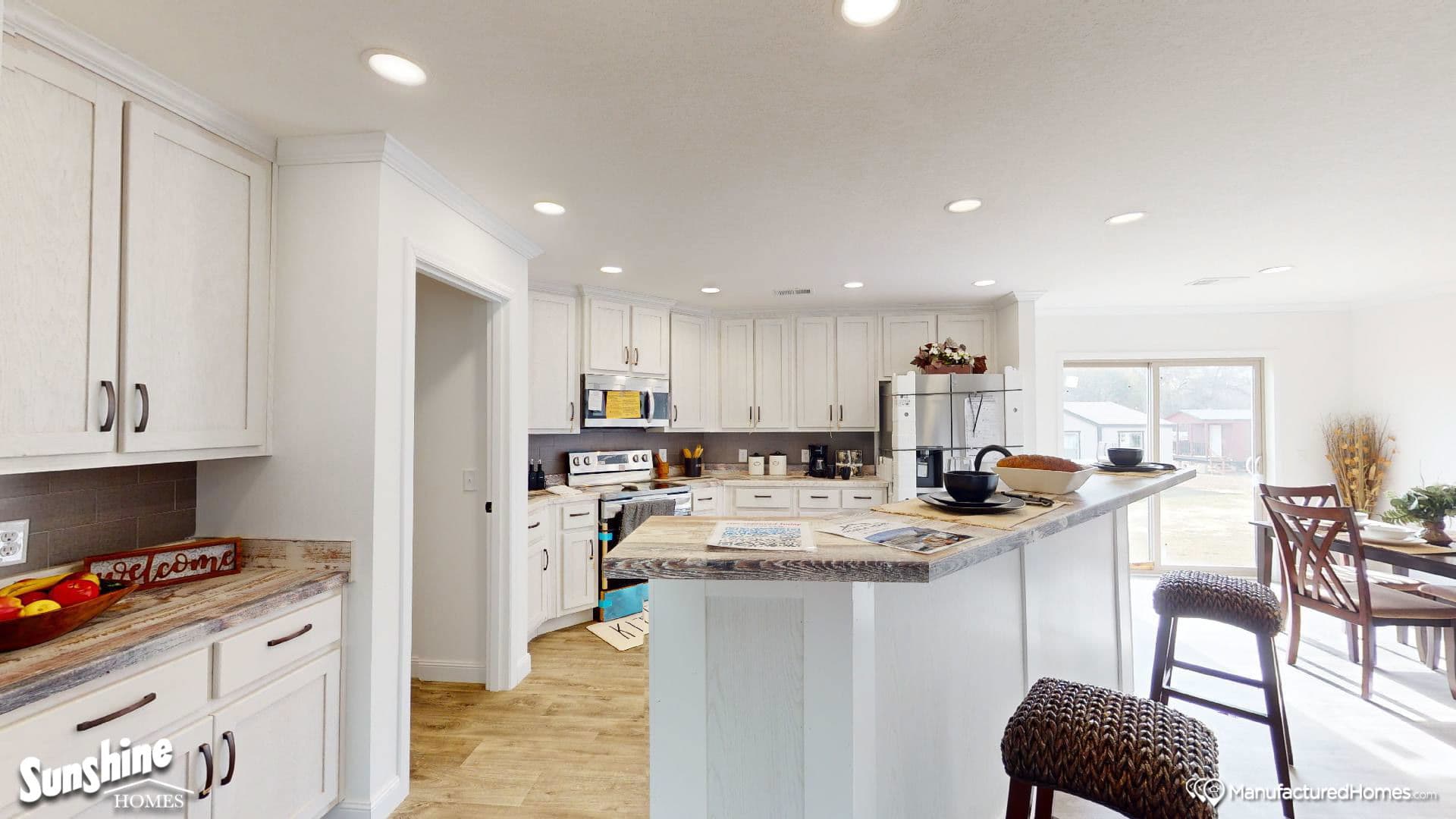 Pri3264-2005 kitchen home features