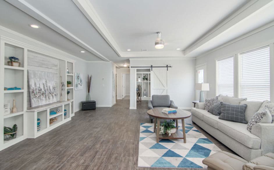 Haven 6368 interior home features