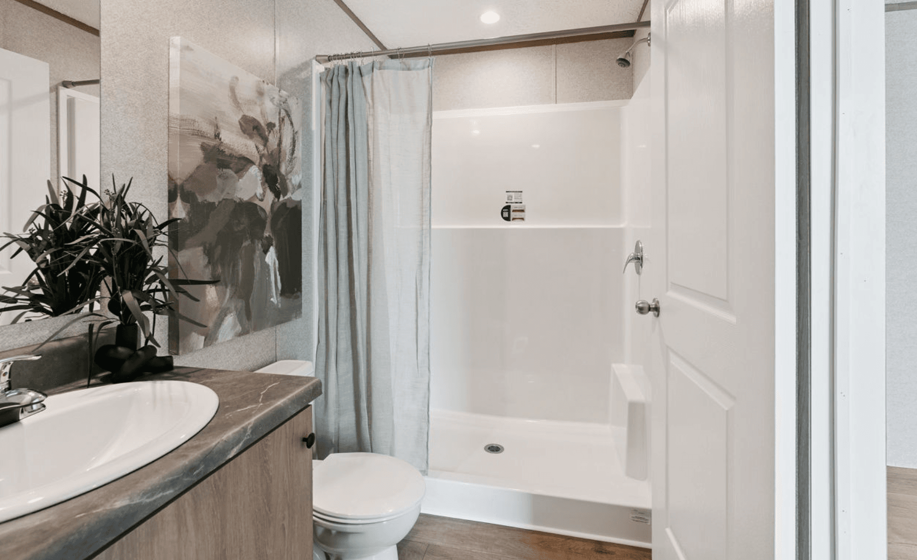 Belmont bathroom home features