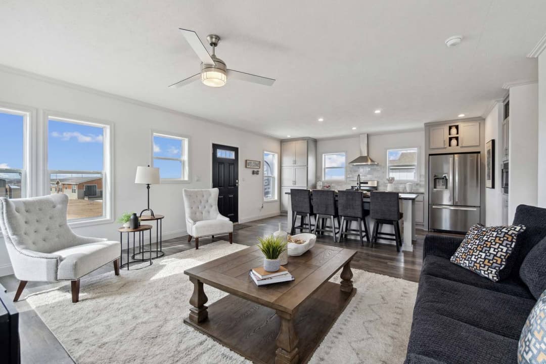 Orion-e interior home features