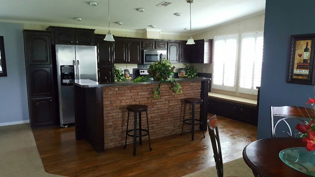 Myranda 2856 interior home features