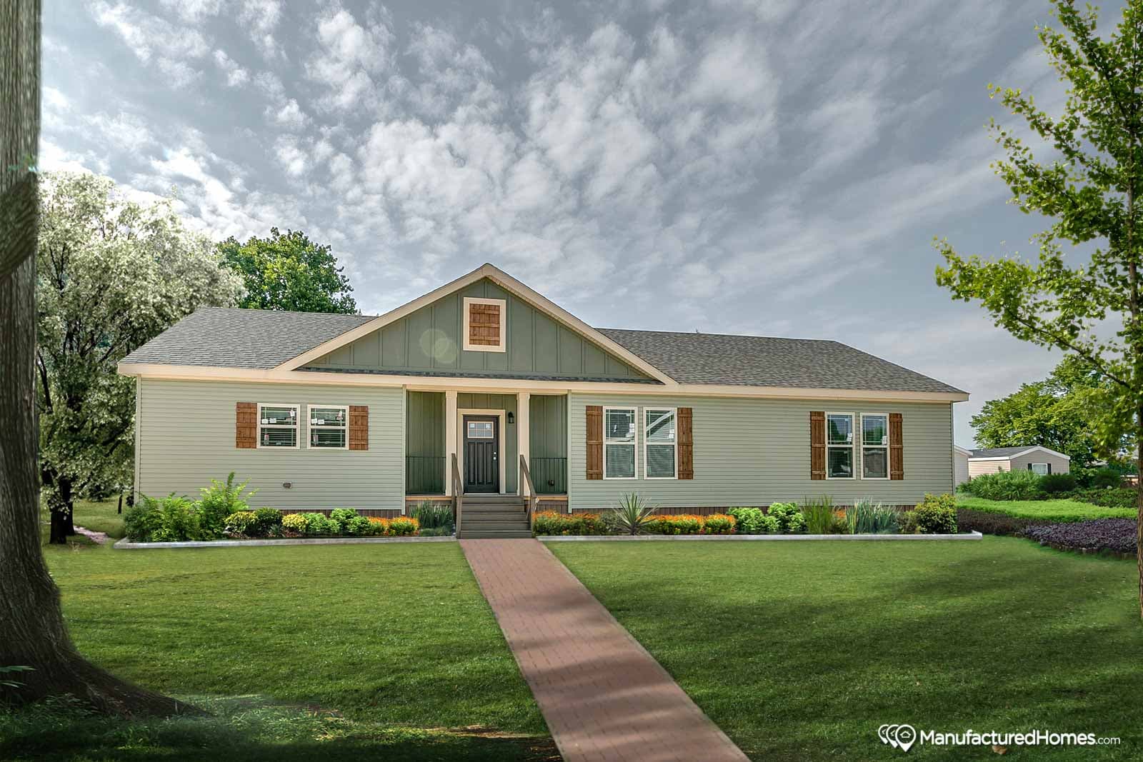 Charis house hero, elevation, and exterior home features