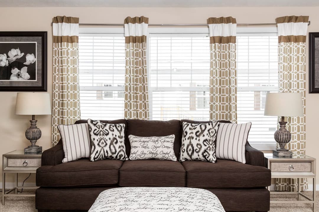 Hill st interior home features