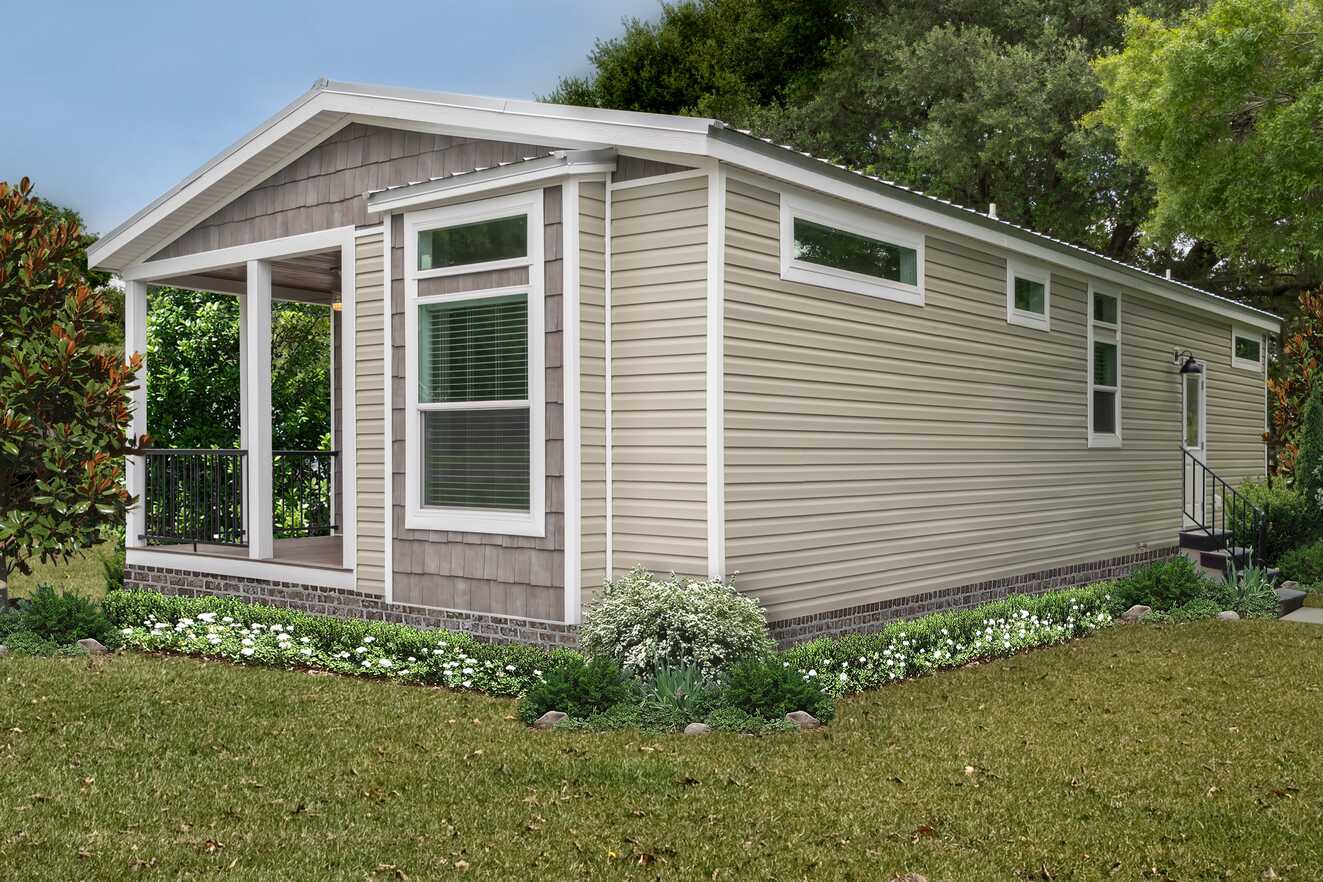 The chariot 24442a elevation and exterior home features