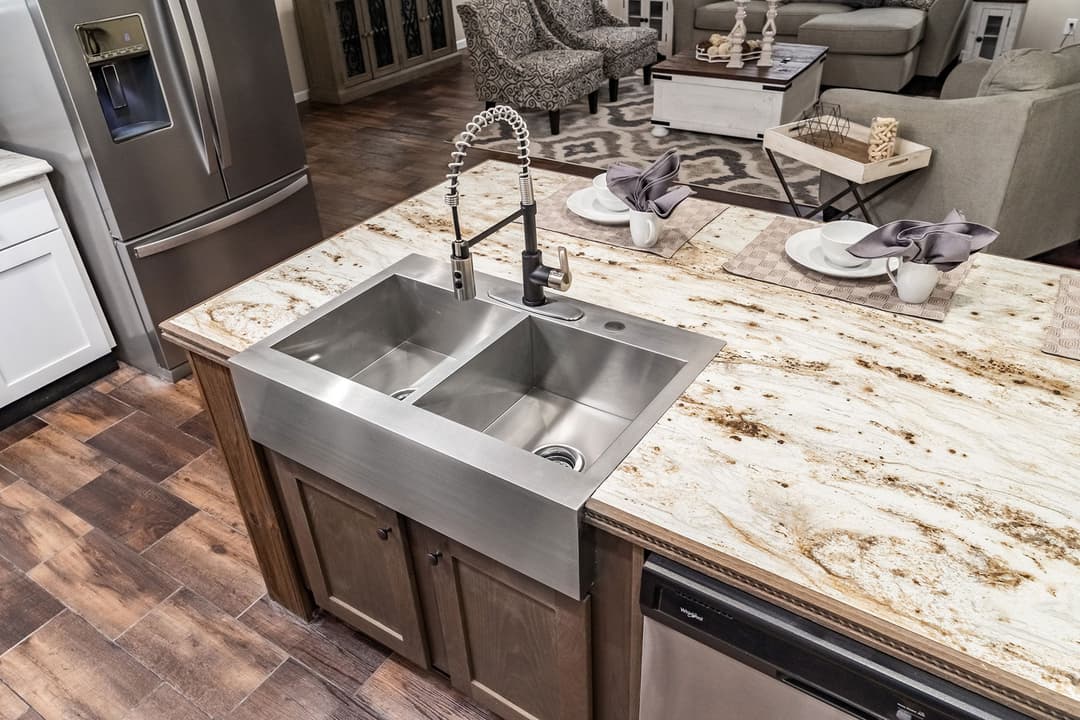 Kb-3245 tiger kat kitchen home features