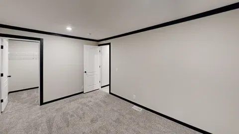 Jewel | 0603d bedroom home features