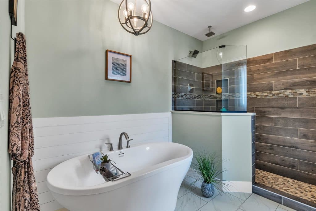 Otter creek bathroom home features