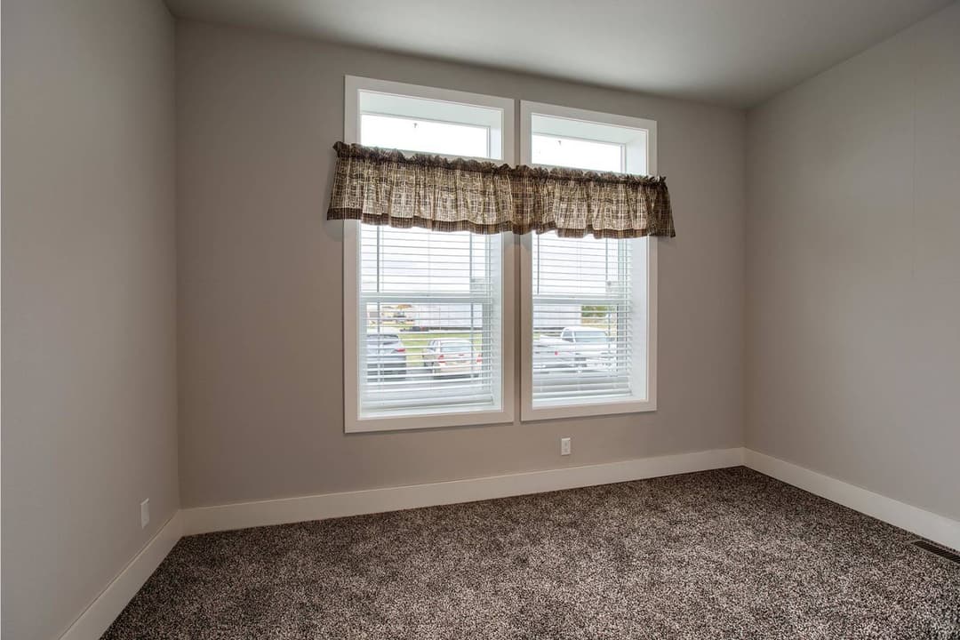 Pika scc643 bedroom home features