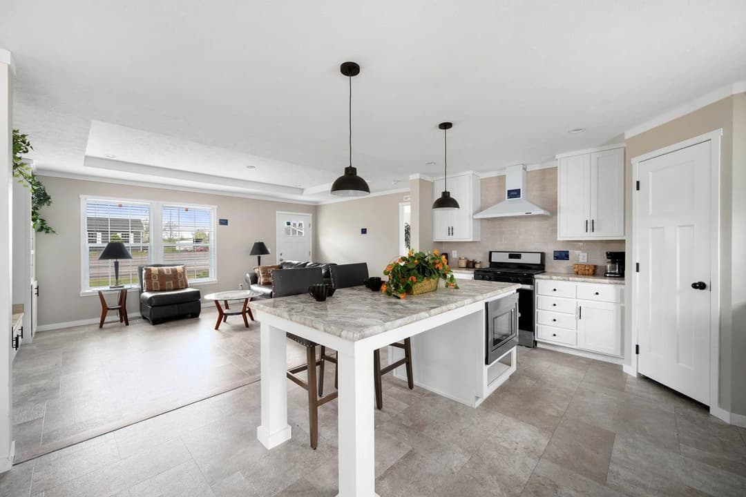 East point - elevate 52 kitchen home features