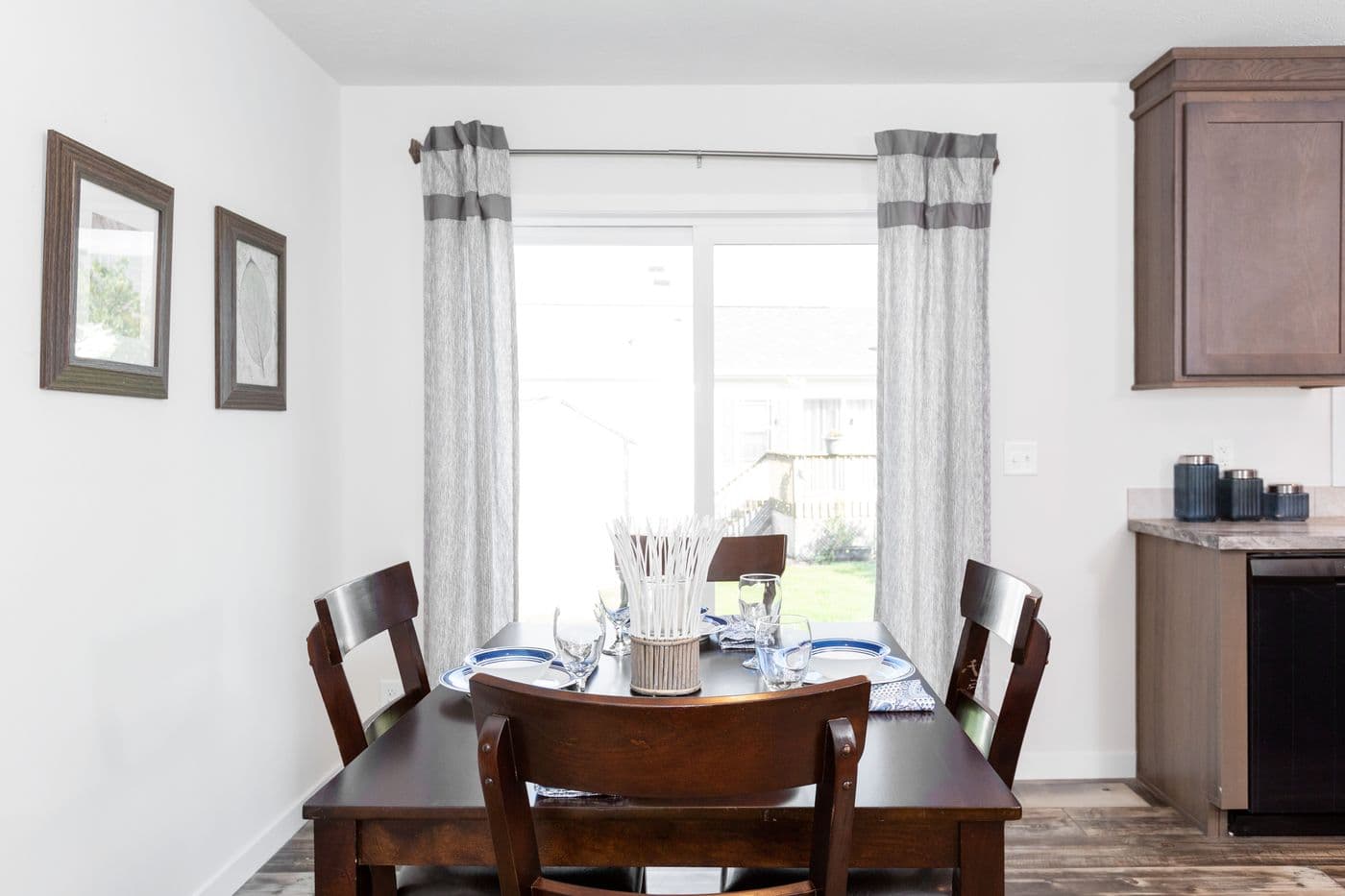 Somerset dr interior home features