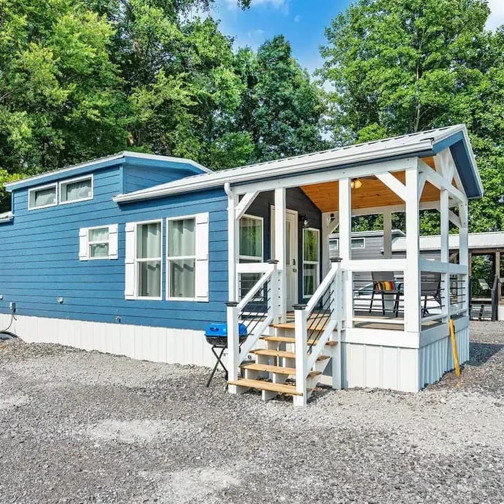 Hiker's hideout | 4b 101 hero and exterior home features