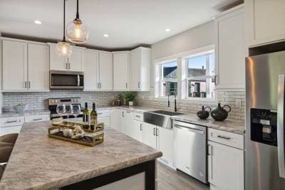 Cabernet kitchen home features