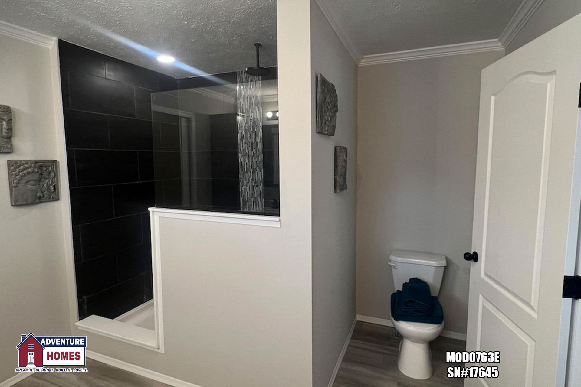 Mod0763e bathroom home features