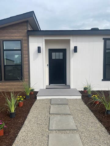 Kritzer exterior home features