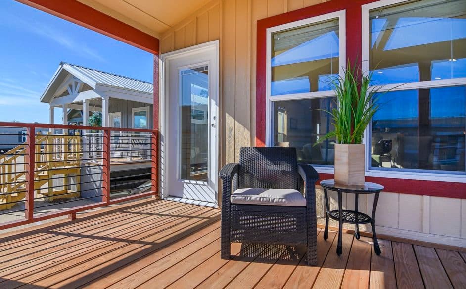 Heron j54ep8 exterior home features