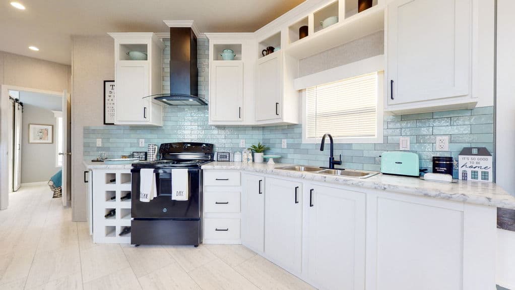 Lake charles 13361b kitchen home features