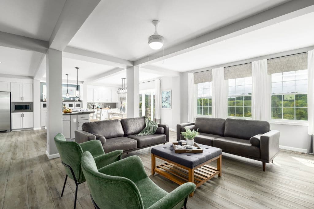 Ultra ranch 2p2409-x interior home features