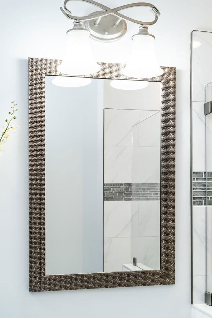 Grand 2.1 bathroom home features