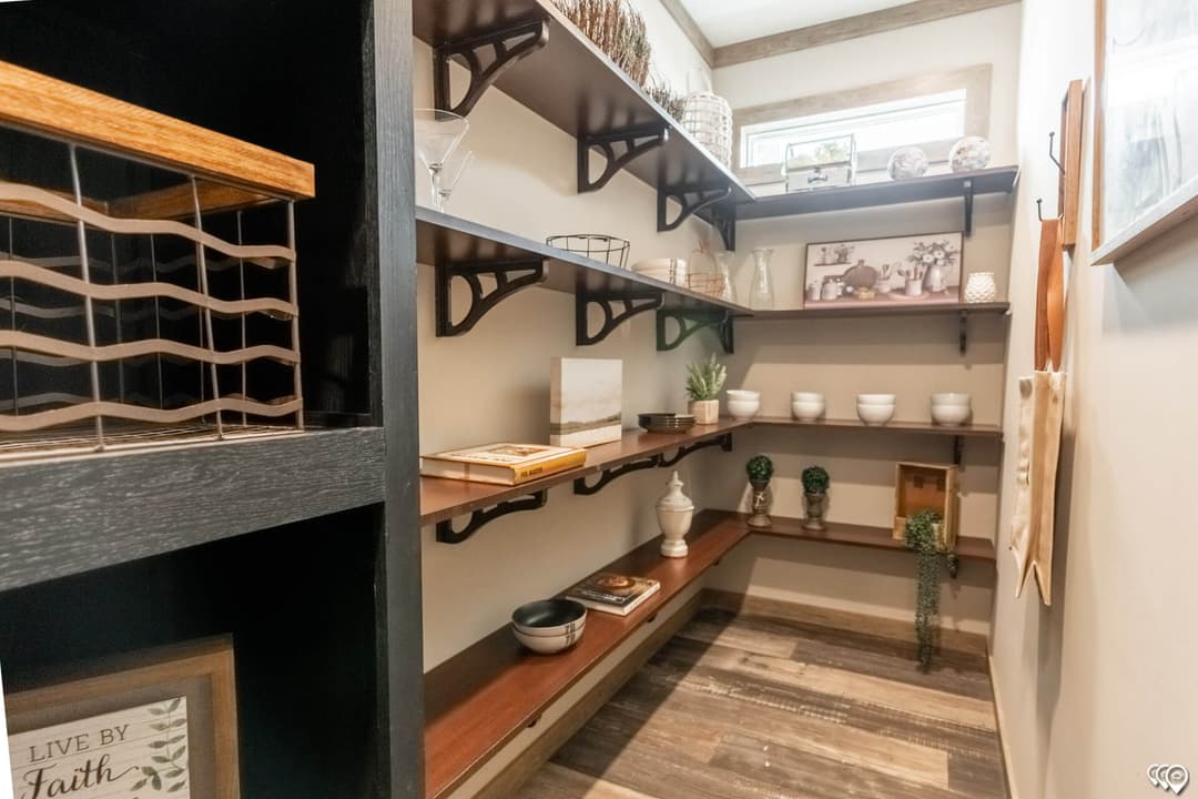 The shoal creek interior home features