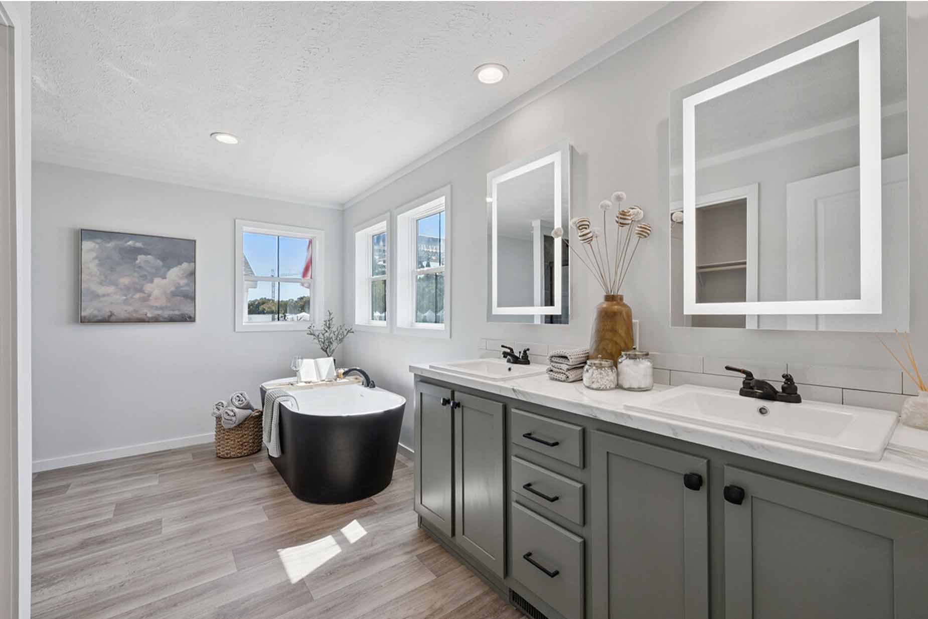 Axis 32563n bathroom home features