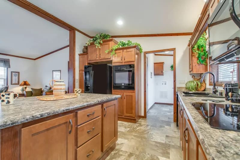 Lexington a260 kitchen home features