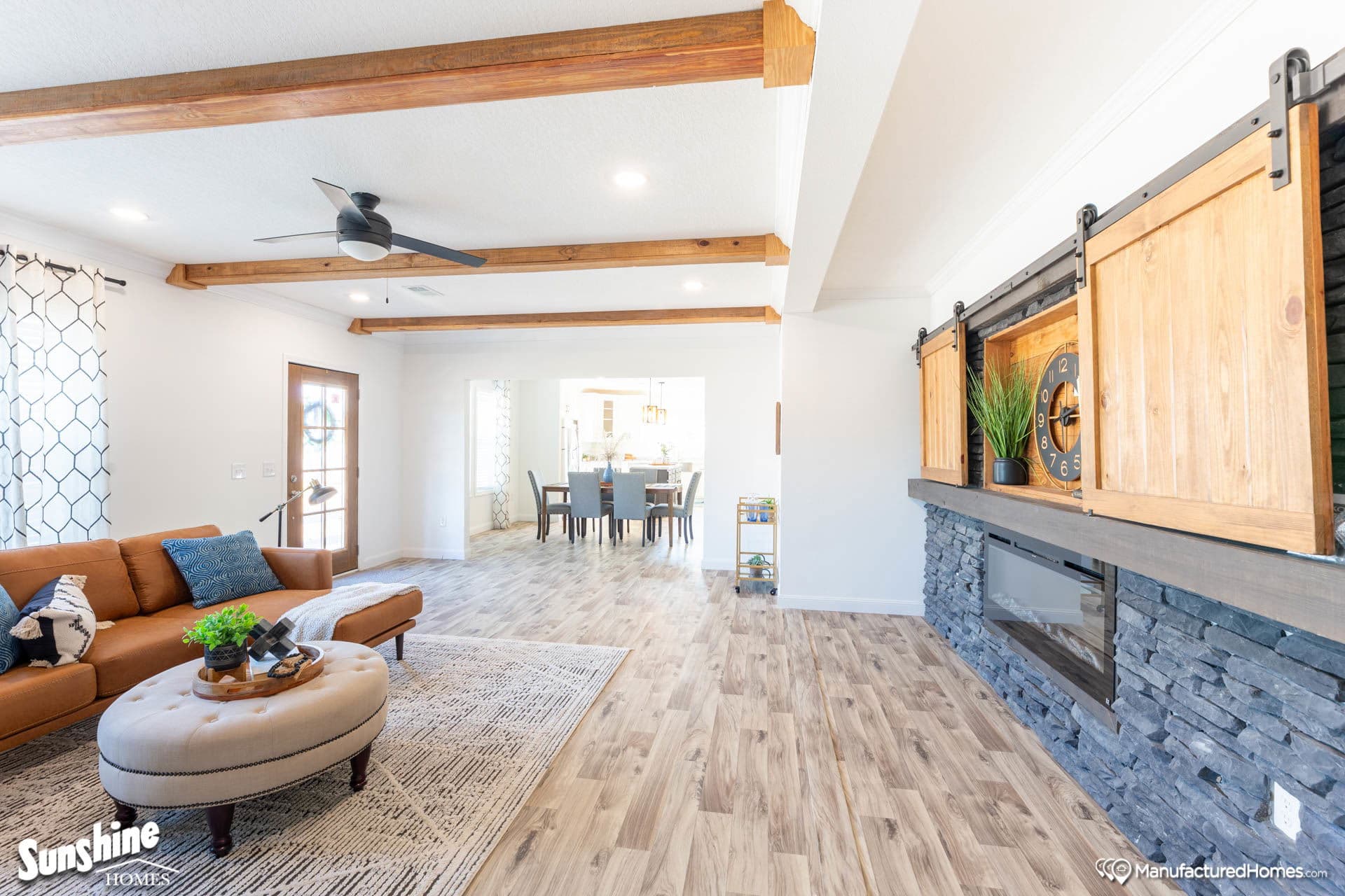 Pri3280-2040 interior home features