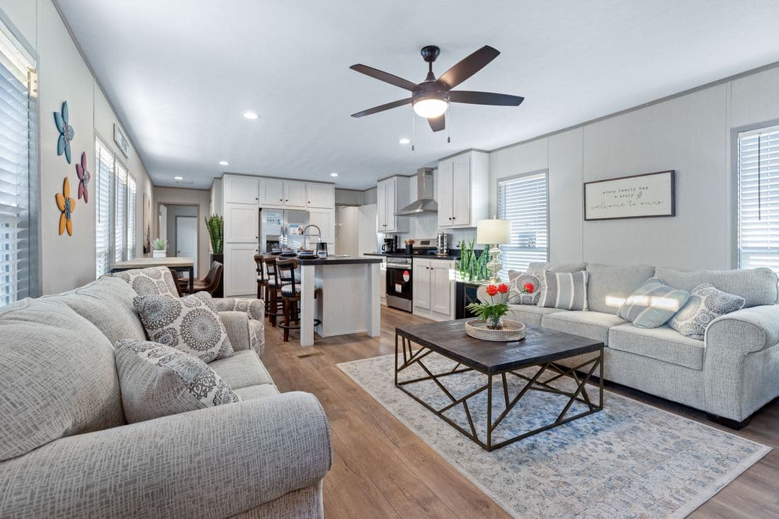 Resolution 16763x interior home features