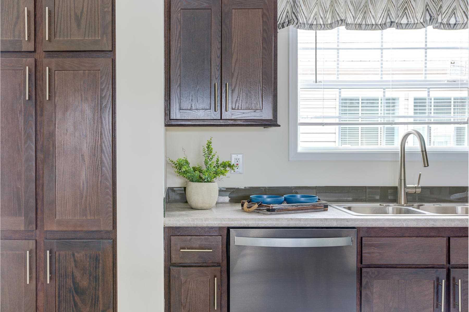 Spectra rh7100 kitchen home features