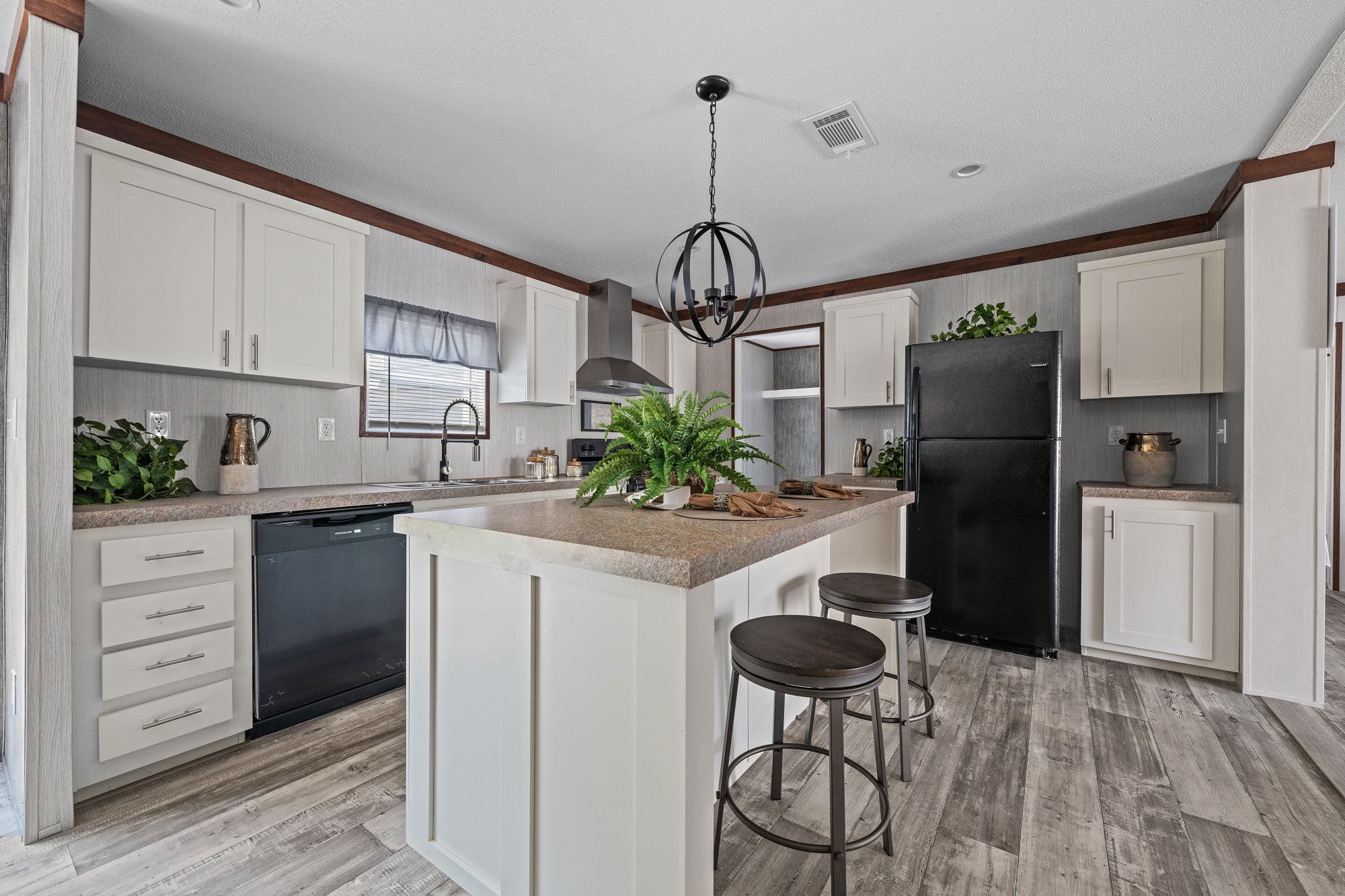 Nitro quatro kitchen home features