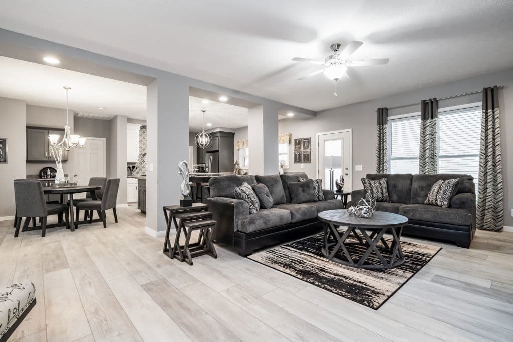 Grand 2.1 interior home features